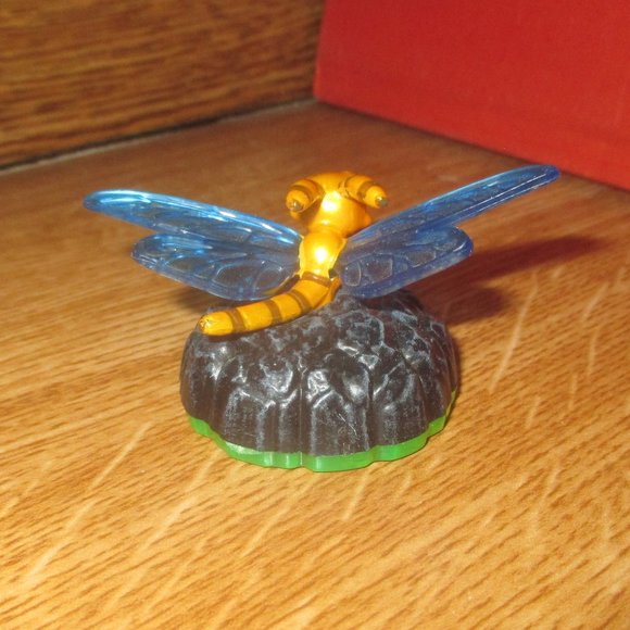 Sparx Dragonfire from Skylanders: Spyro's Adventure Figures - Picture 3 of 3